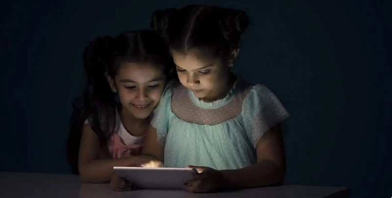Is Your Kid Dependent on Technology?