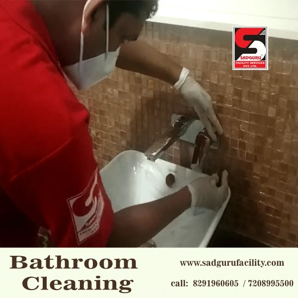 Bathroom Cleaning Services in Mumbai -Sadguru Facility