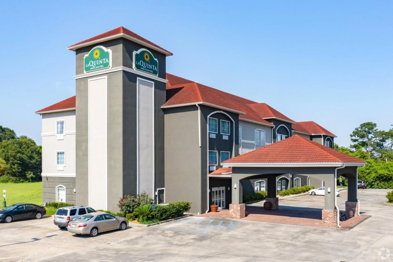 Top Reasons You Should Invest In A Hotel