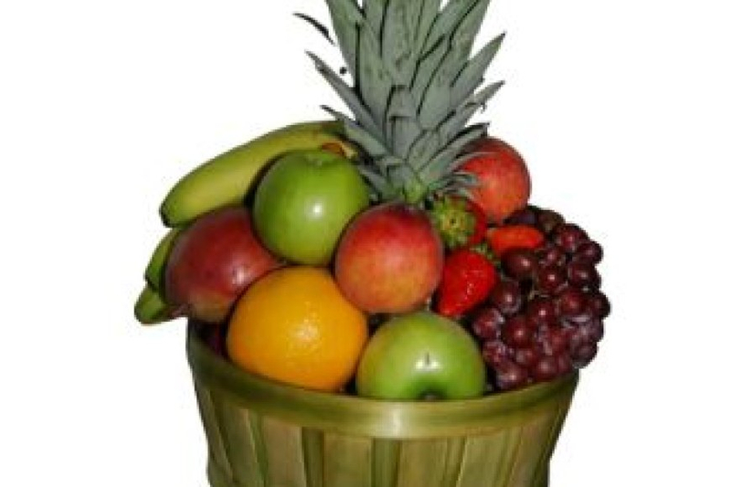 Crafting the Perfect Fruit Arrangement