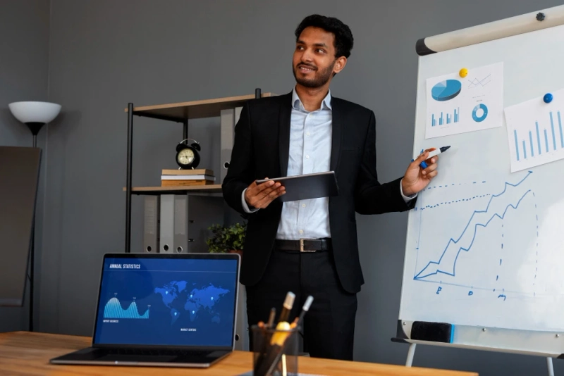 Best Ways a Finance Career Coach Helps You Stand Out in the Job Market