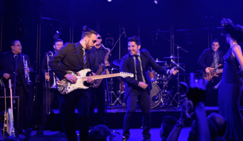 How to Choose the Perfect Live Band for Your Company Party