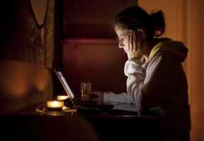 A Roadmap to Internet Addiction Treatment in Pune
