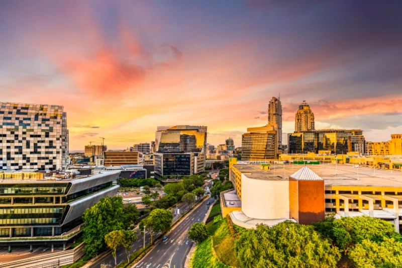 Living Near the Centre of Sandton