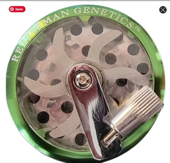 What You Need to Know About Herb Grinders | ReeferManGenetics