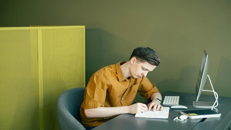 Is It Necessary to Hire Someone to write my research paper for me?