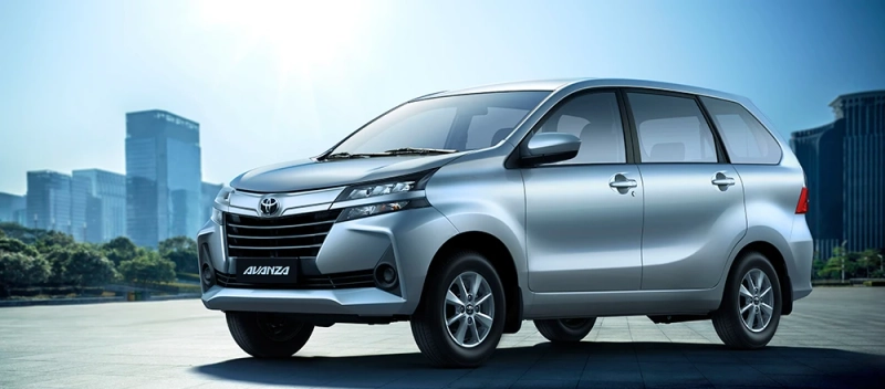 Comparison between Toyota Avanza and other cars