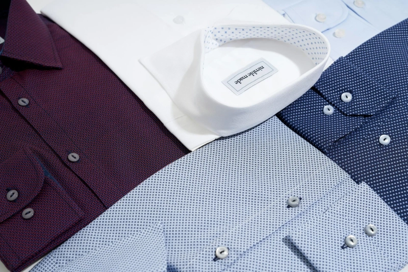Does MenShirts offer a simple user interface? 