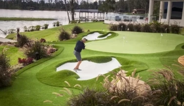 Improving Your Short Game with a Home Putting Green