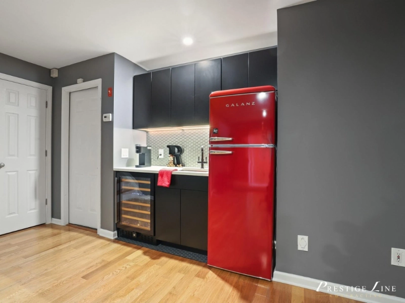 Kitchen Remodeling Near Me Larchmont: Transforming Homes with Style and Function