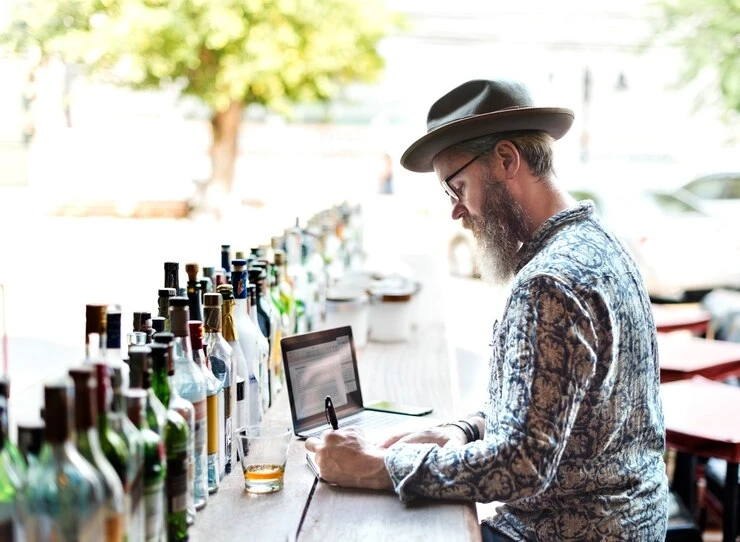 3 Reasons to Invest in an Advanced Hospitality Management Software in 2023!