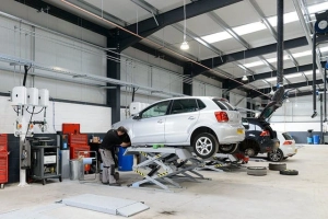 Driving with Confidence: The Role of MOT Services in Bearsted