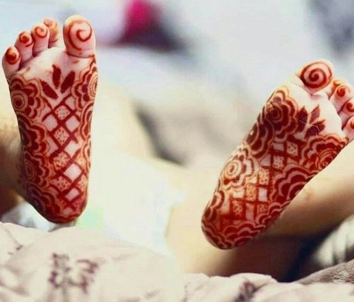 Top 10 Simple Mehandi Designs for Kids to Try This Wedding & Festive Season