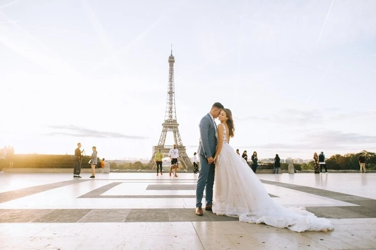Engagement photographer in Paris France With Love Picnic Paris