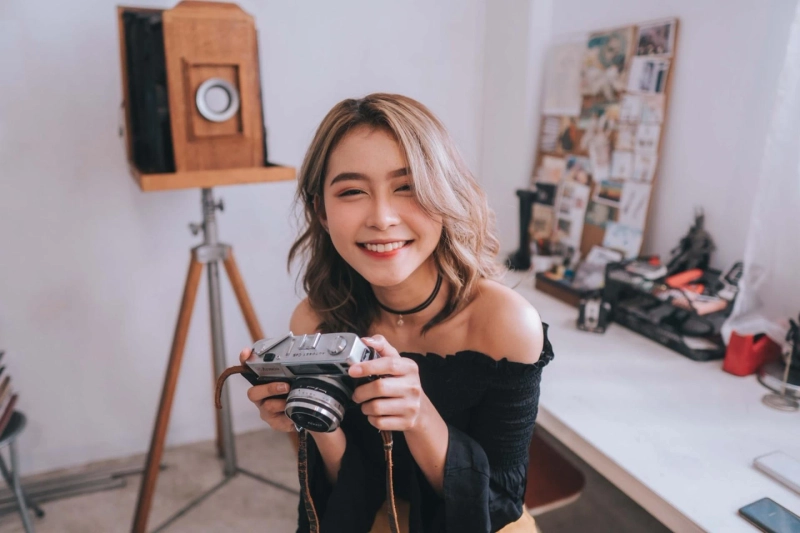 Metal-Bonded Crowns, Porcelain, or Zirconia Crowns: Which is the Best for You?