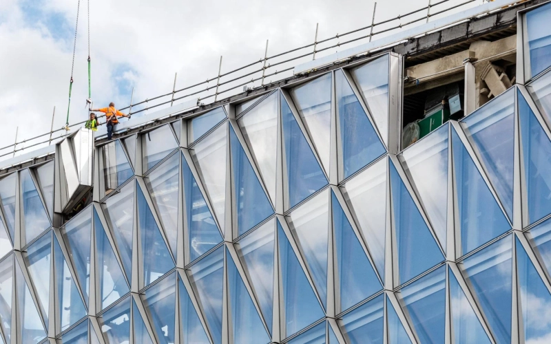 Paramount Structures: Redefining Modern Architecture with Structural Glazing and Design Excellence in Bangalore
