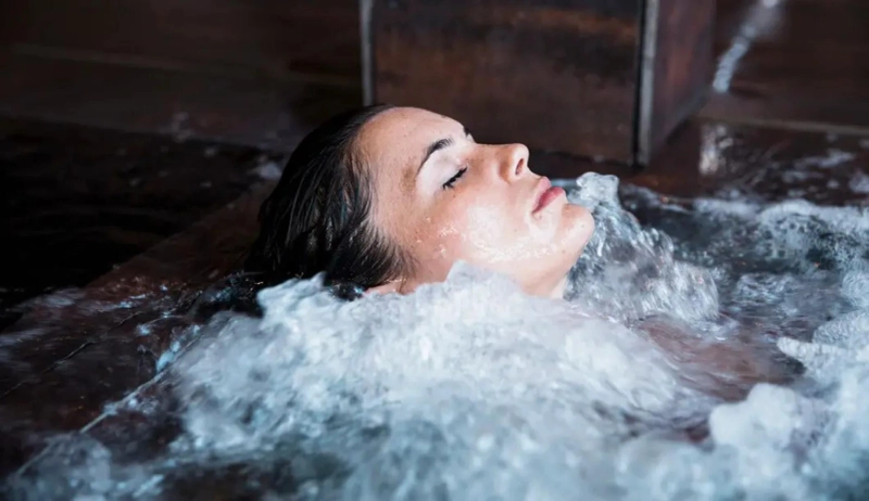 Benefits of Taking Regular Ice Baths for Athletes and Fitness Enthusiasts