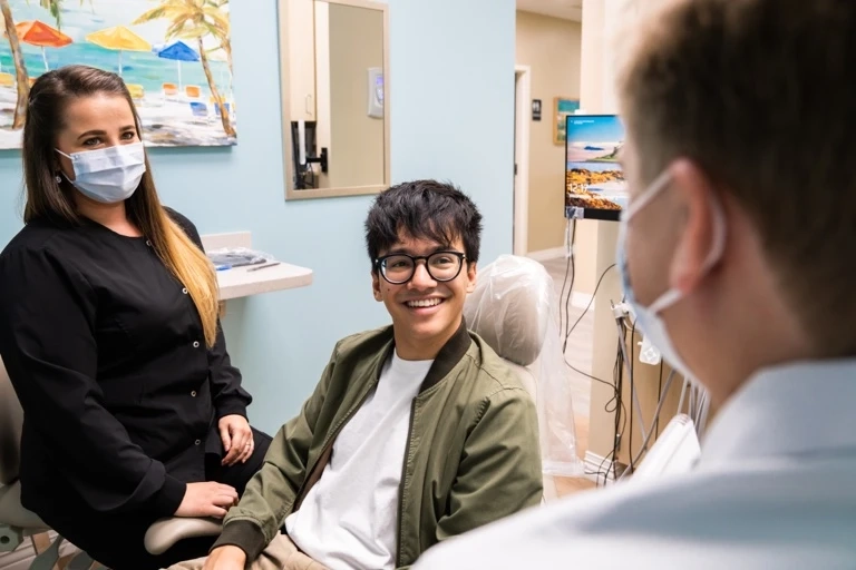 Get Experienced and Professional St. Petersburg Dentist