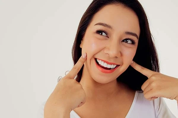 Smile Makeover Specialist in Vivekanand Nagar: Treatments, Results, and Benefits