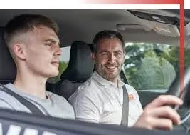 Top Tips from a Local Driving Instructor Didsbury to Build Confidence Behind the Wheel