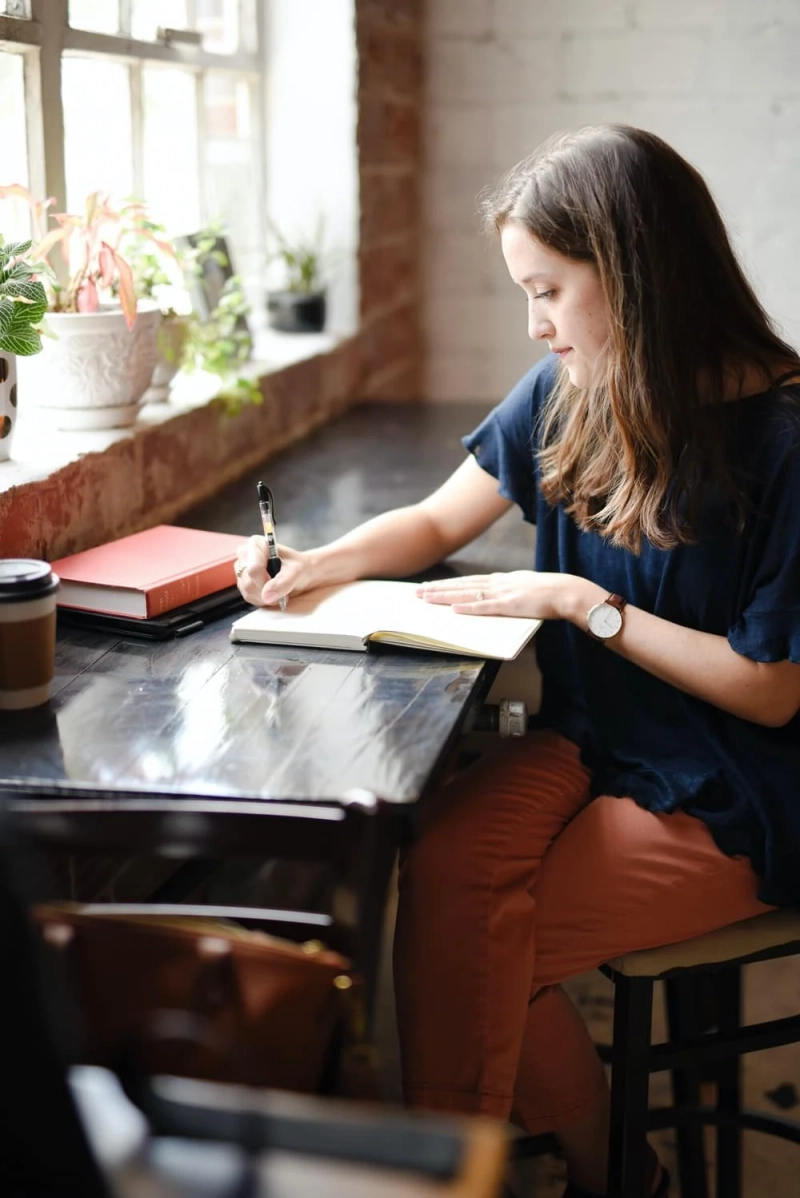 A Step By Step Guide To Literature Review