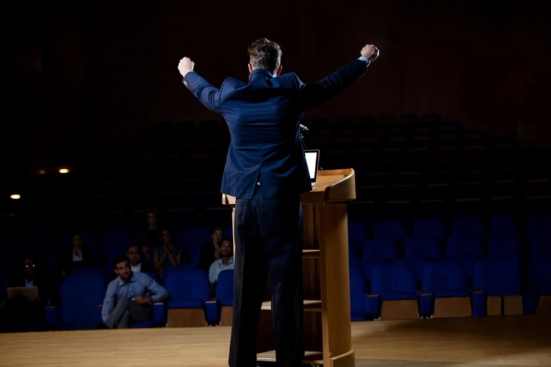 Businessd’Or, WIRED, TechCrunch. How to Pitch Your Columns to Renowned Media