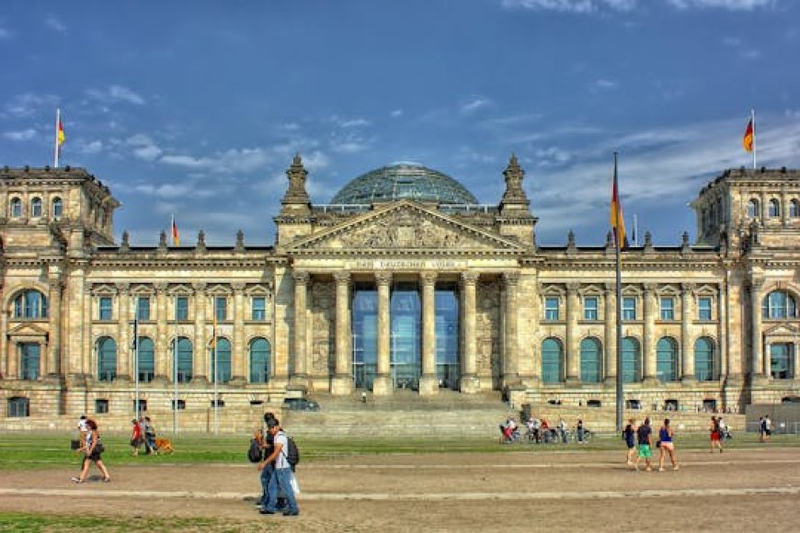How Can I Get a Full Scholarship in Germany?
