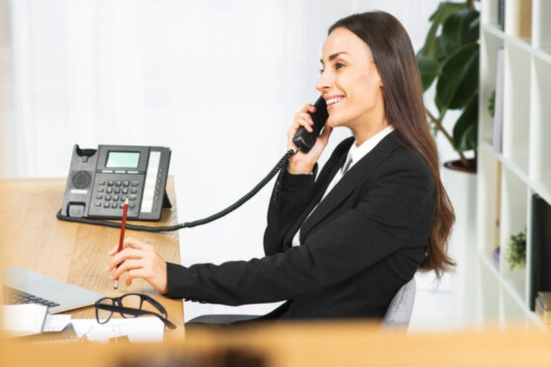 Exploring the World of Business Communication: What is a VoIP System?