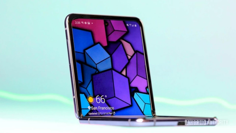 Motorola Razr 2: Everything we know right now (Update: Battery specs!)