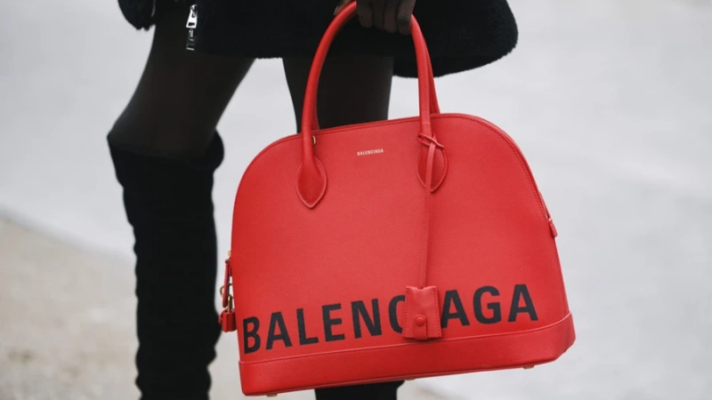 5 Tips to Make Sure You're Buying the right Replica Balenciaga Bags