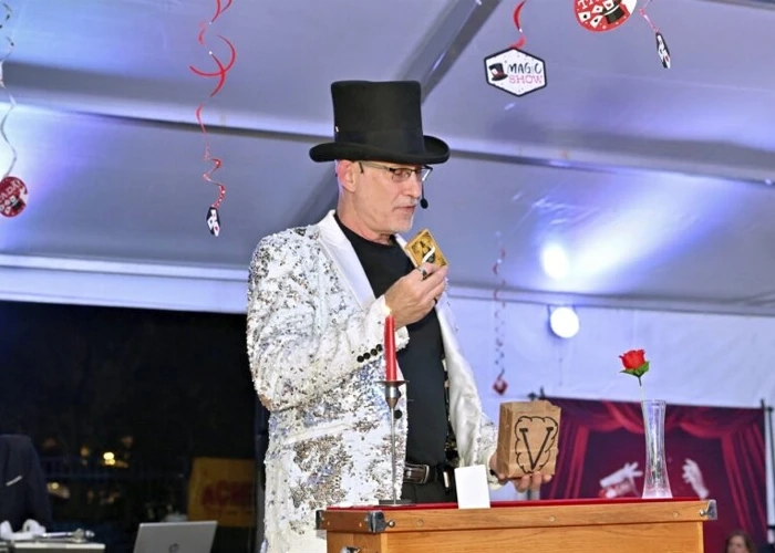 Why Hiring a Corporate Magician Can Transform Your Next Event?