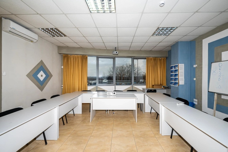 Quiet Corners in a Busy Hostel: How to Find Your Own Space