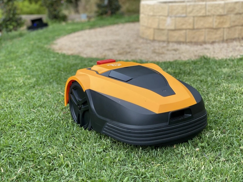 Are Robotic Lawnmowers Really Effective for Your Lawn Care?