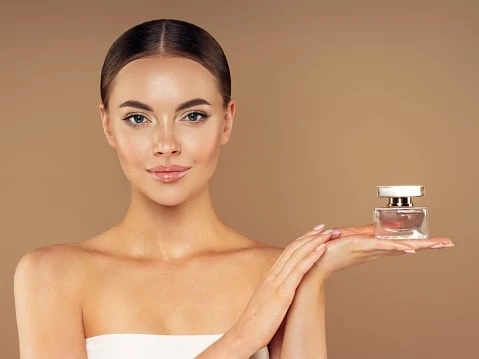 Personal grooming tips for women at corporate offices