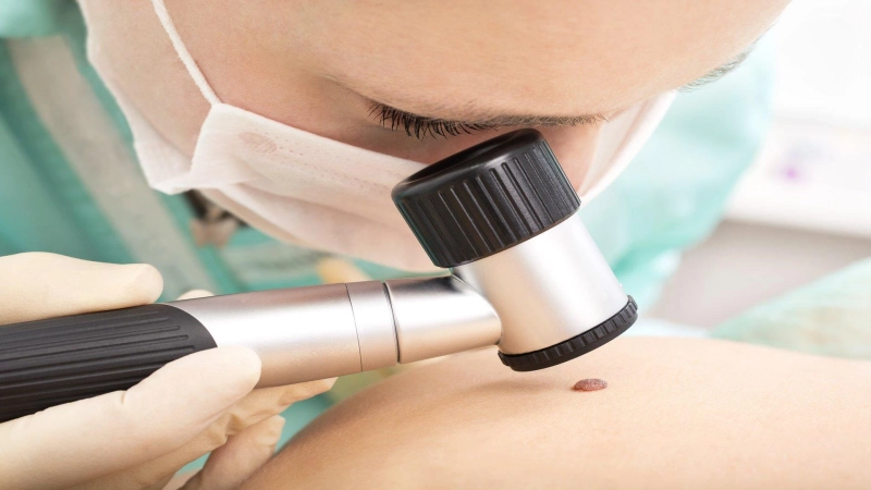 Symptoms & Warning Signs of Cancer