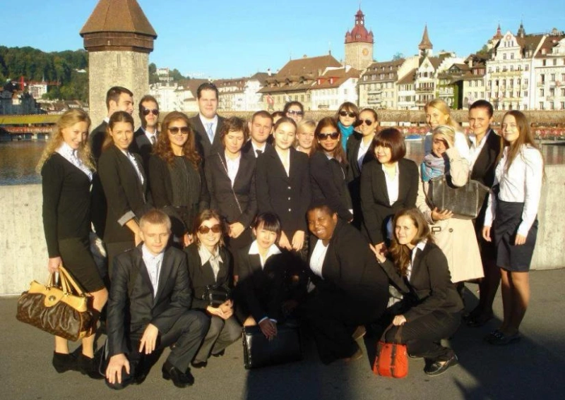 Exploring Hotel Management Courses