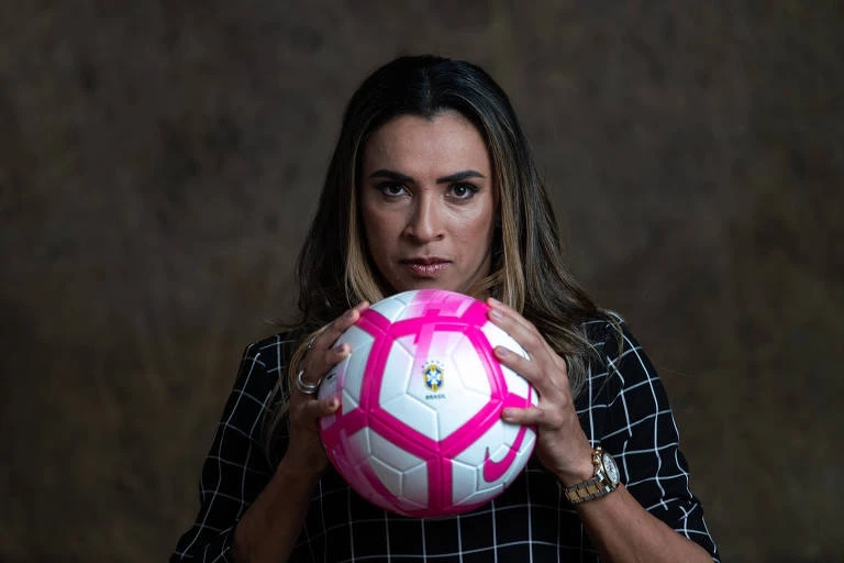 Jogadora Marta vai estrear um canal no YouTube