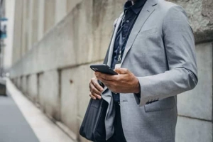 How SMS Marketing Softwares Are Making a Difference in 2024