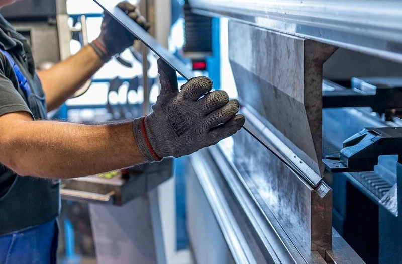 How To Select The Right Company For CNC Machining Services