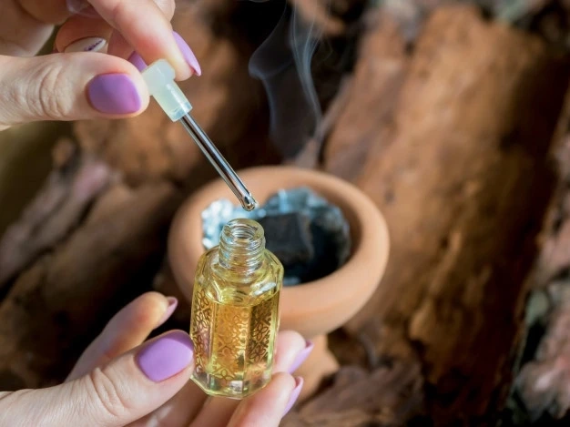 Difference Between Oud and Bakhoor