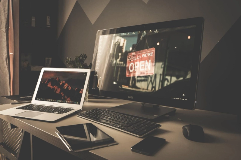 The 6 Best Portable Monitors for 2021