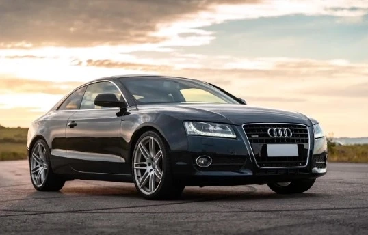 Best Monthly Car Rental Options in Chicago