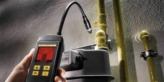 For Plumbers And HVAC Mechanics, A Gas Leak Detector Can Be An Essential Device Since It Enables Them To Quickly Locate And Fix Leaks