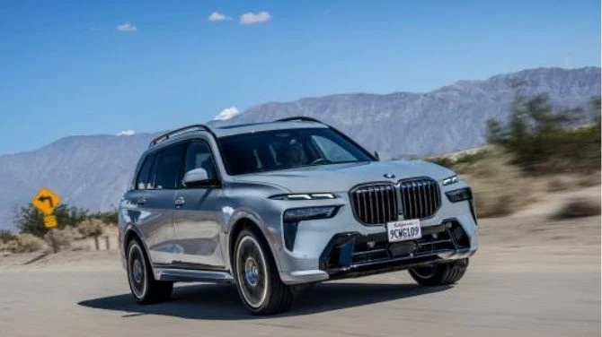 BMW X7 Features