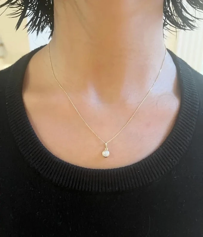 Diamond Pavé : The Sparkling Art of Micro-Set Brilliance