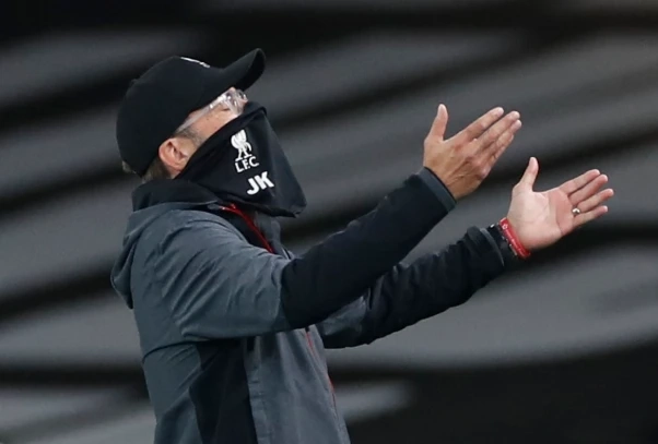 Derrota impede Liverpool de entrar para o Clube dos 100