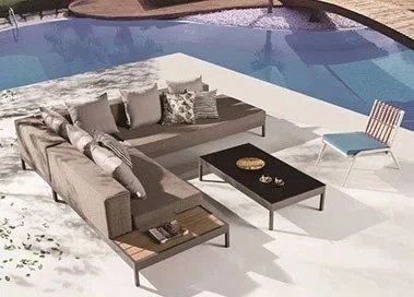 How to Choose Durable and Weather-Resistant Outdoor Restaurant Furniture?