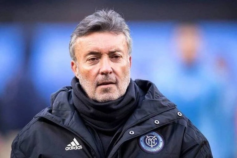 Flamengo contrata Torrent, ex-auxiliar de Guardiola