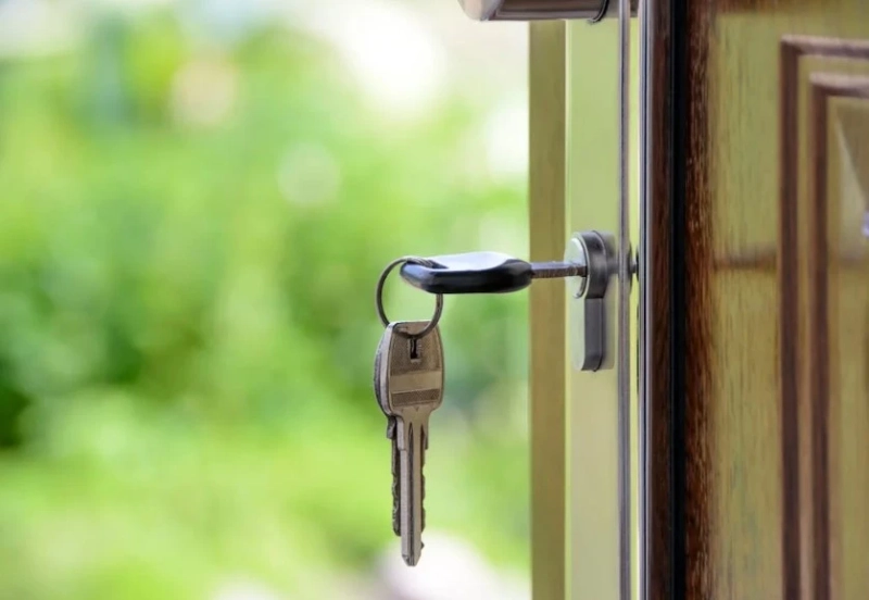 How a Real Estate Company in Kolkata Helps You Buy Property