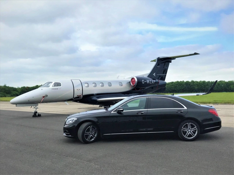 Top Reasons for Hiring Airport Chauffeur Service